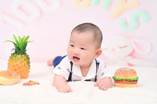 茂名宝宝手上小红点